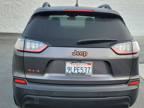 Used 2023 Jeep Cherokee Altitude Lux AWD/4WD image 19