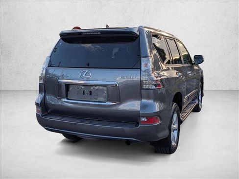 Used 2016 Lexus GX 460 w/ Preferred Accessory Package image 5