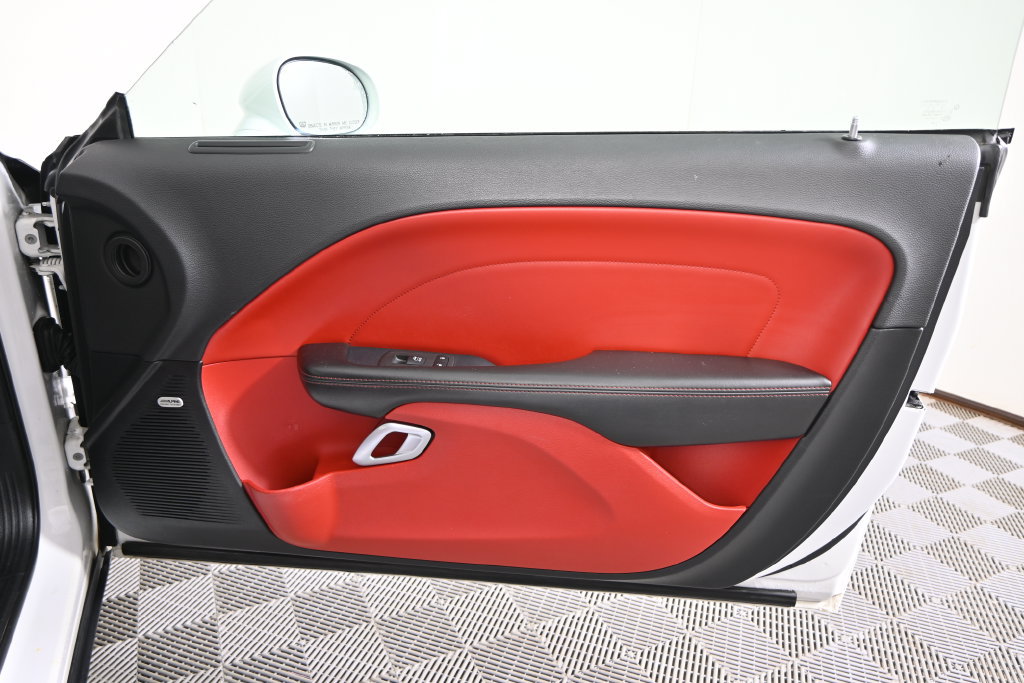 Used 2019 Dodge Challenger SXT w/ Plus Package RWD image 12