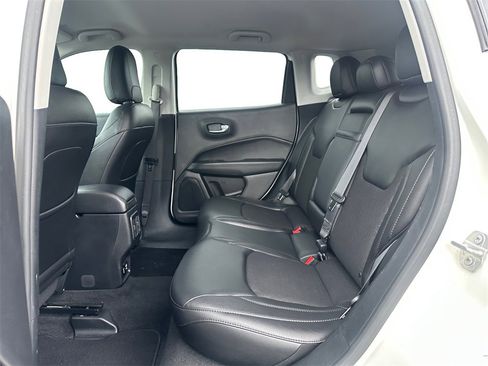 Used 2018 Jeep Compass Altitude w/ Popular Equipment Group image 15