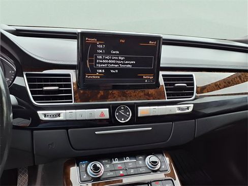 Used 2017 Audi A8 L 4.0T image 11