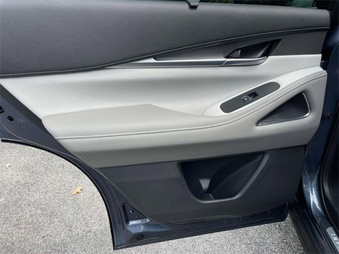 New 2026 INFINITI QX60 Luxe w/ Cargo Package image 18