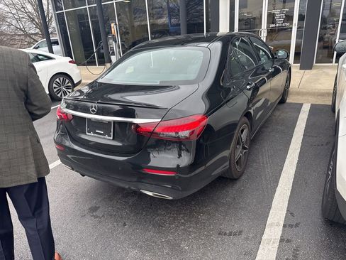 Used 2023 Mercedes-Benz E 350 Sedan image 18