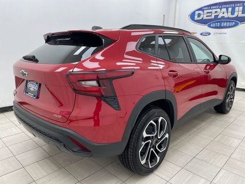 New 2026 Chevrolet Trax RS w/ Sunroof Package FWD image 21