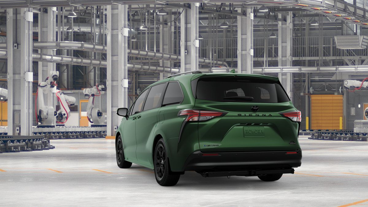 New 2026 Toyota Sienna XLE Woodland Edition AWD/4WD image 9
