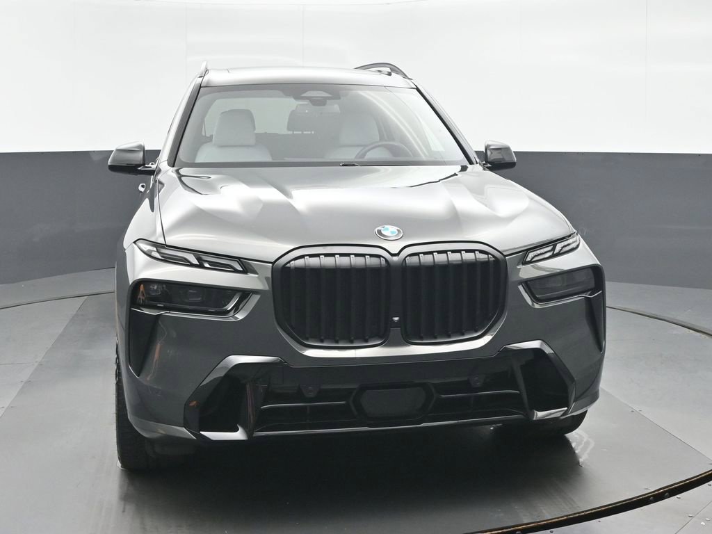 Used 2024 BMW X7 xDrive40i w/ Executive Package AWD/4WD image 8