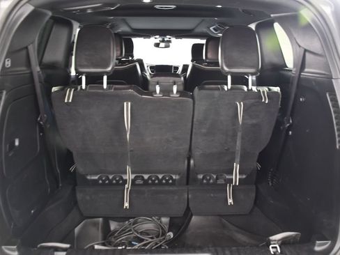 Used 2022 Chrysler Pacifica Limited w/ Uconnect Theater Family Group FWD image 22