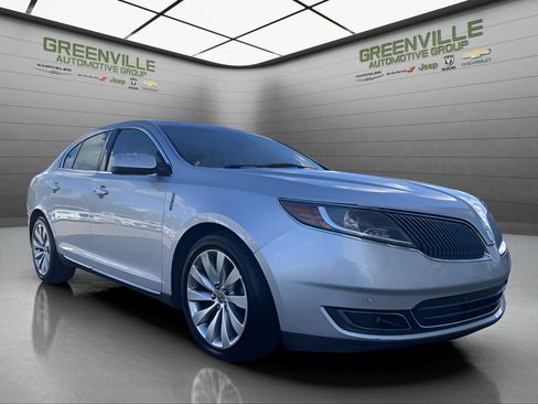 Used 2016 Lincoln MKS FWD image 7