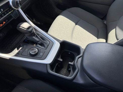 Certified 2025 Toyota RAV4 XLE AWD/4WD image 26