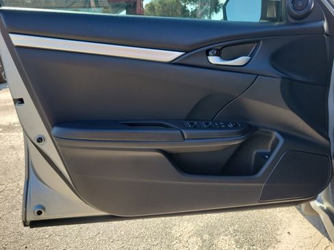 Used 2020 Honda Civic Sport image 16