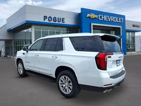 Used 2025 GMC Yukon Denali AWD/4WD image 3