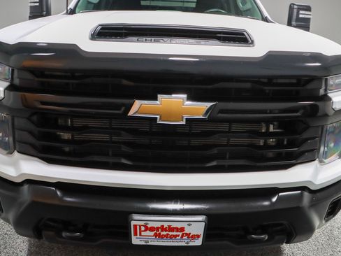 Used 2024 Chevrolet Silverado 3500 W/T w/ WT Convenience Package image 4