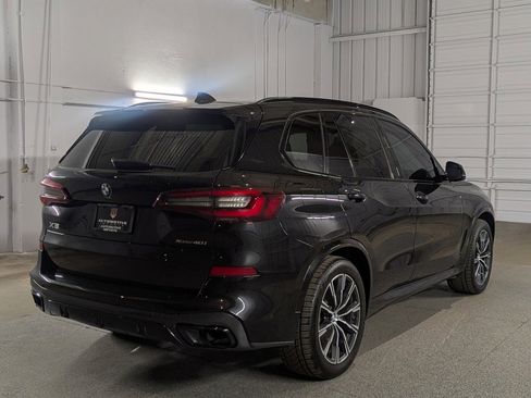 Used 2021 BMW X5 xDrive40i w/ M Sport Package image 10