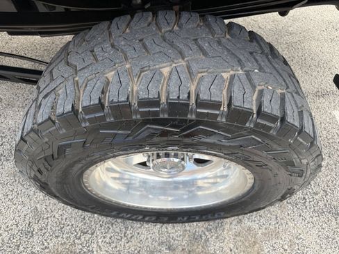 Used 2014 Ford F350 Platinum w/ FX4 Off-Road Package AWD/4WD image 10