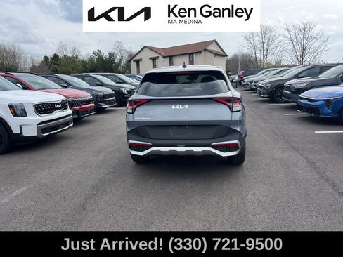 Certified 2023 Kia Sportage EX image 6