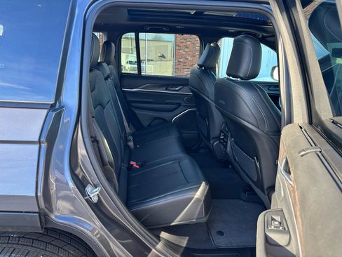 Used 2024 Jeep Grand Cherokee Limited 4xe w/ Luxury Tech Group II image 12