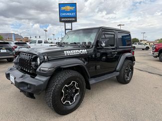 Used 2022 Jeep Wrangler Sport AWD/4WD video 1