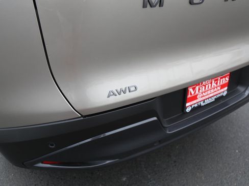 New 2025 Nissan Murano SL image 12