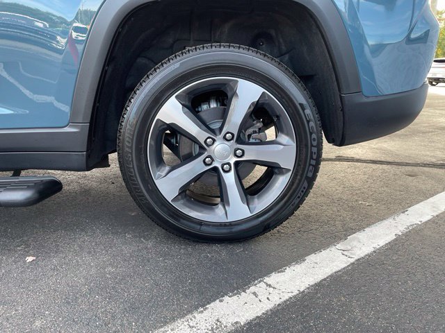 Used 2026 Jeep Grand Cherokee Limited AWD/4WD image 36