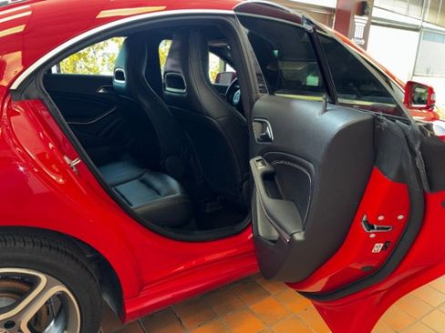 Used 2019 Mercedes-Benz CLA 250 image 36