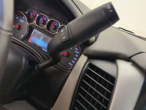 Used 2015 GMC Yukon SLT w/ Open Road Package image 32