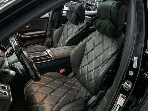 Used 2024 Mercedes-Benz Maybach S 680 4MATIC image 22