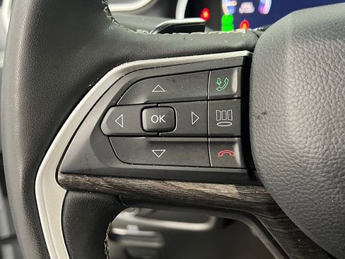 Used 2024 Jeep Grand Cherokee L Limited w/ Luxury Tech Group II image 52