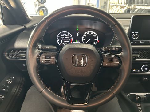Used 2024 Honda HR-V Sport image 9
