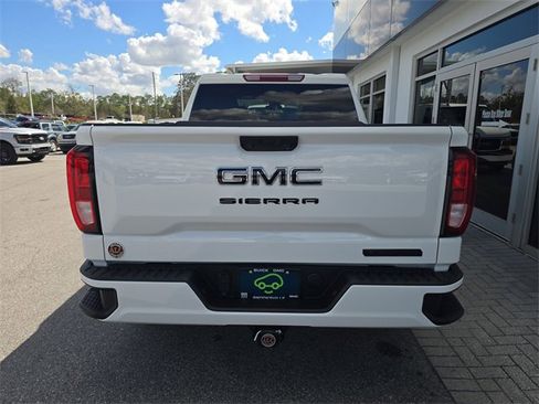 New 2025 GMC Sierra 1500 Elevation image 7