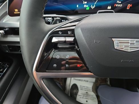 New 2026 Cadillac Vistiq Sport image 24