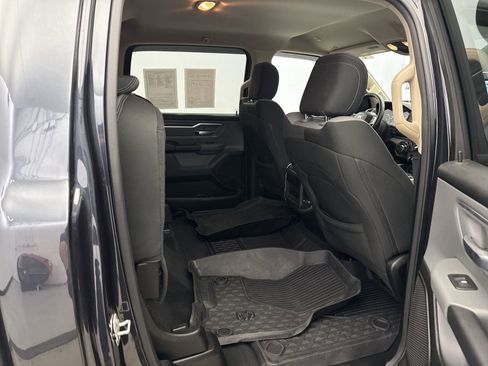 Used 2019 RAM 1500 Big Horn image 19