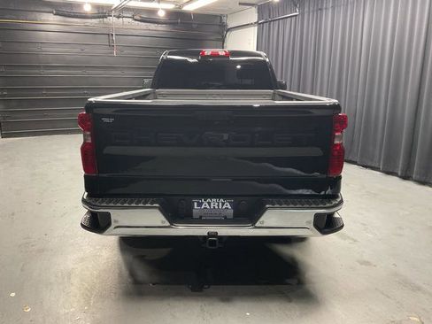 Used 2025 Chevrolet Silverado 1500 W/T w/ WT Safety Package AWD/4WD image 6