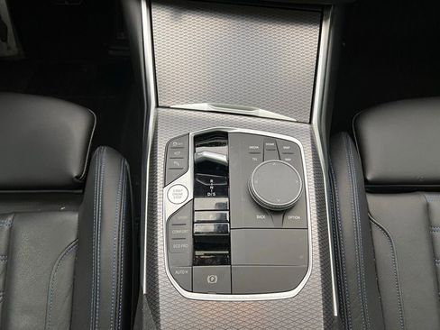 Used 2024 BMW M340i image 11