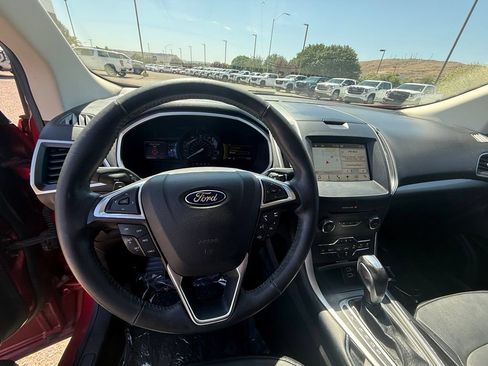 Used 2017 Ford Edge SEL w/ Equipment Group 201A AWD/4WD image 11