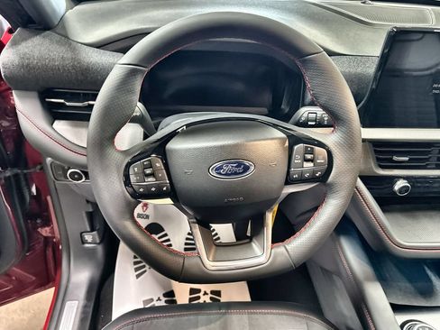 New 2026 Ford Explorer ST-Line w/ ST-Line Street Pack RWD image 17