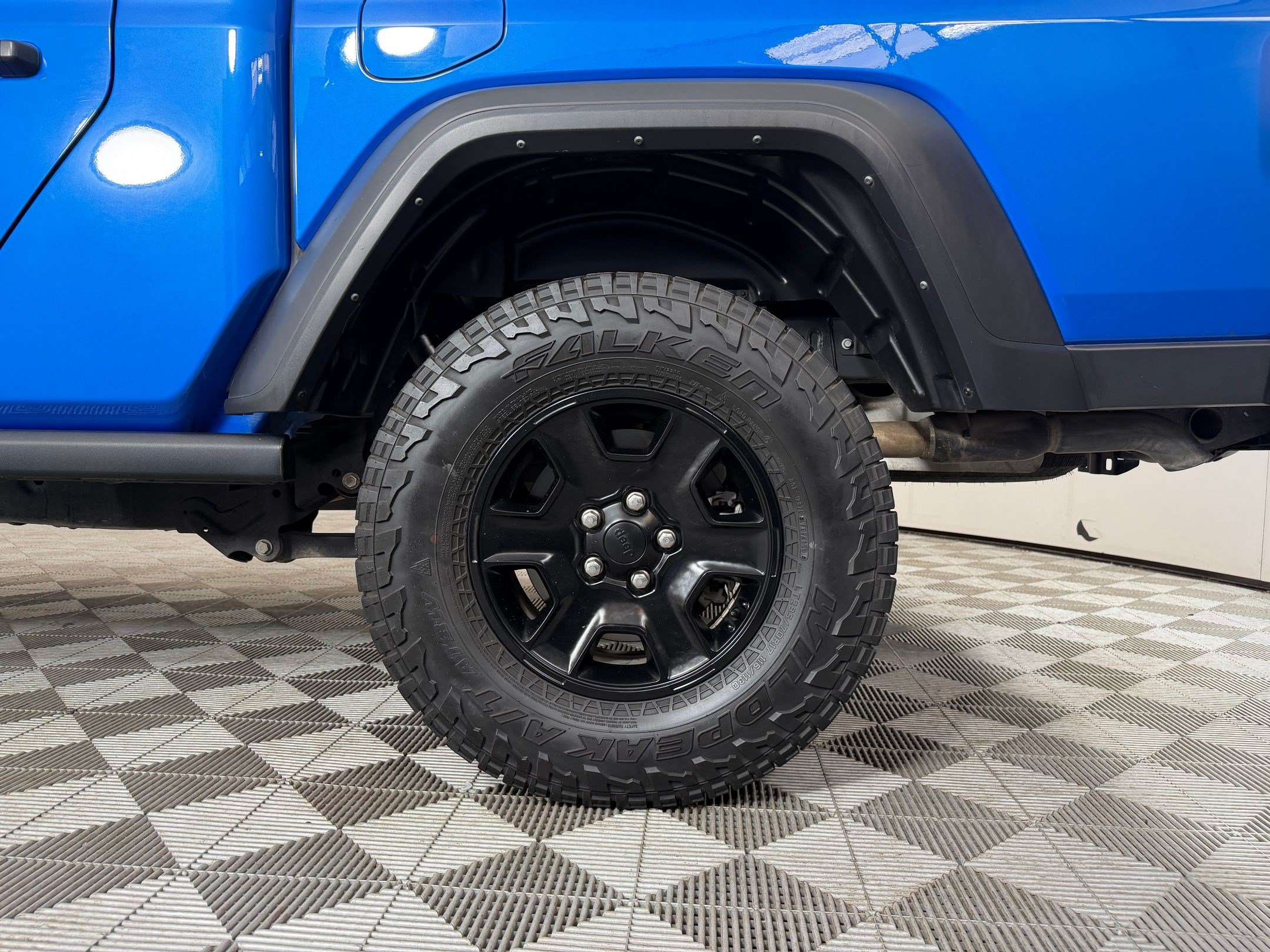 Used 2022 Jeep Gladiator Sport AWD/4WD image 30