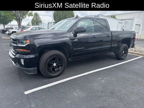 Used 2018 Chevrolet Silverado 1500 LT w/ All Star Edition image 13