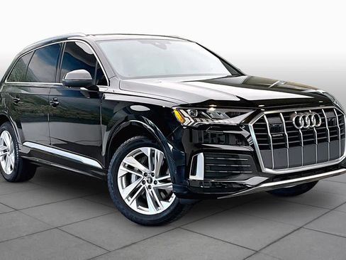 Used 2023 Audi Q7 2.0T Premium Plus w/ Premium Plus Package AWD/4WD image 3