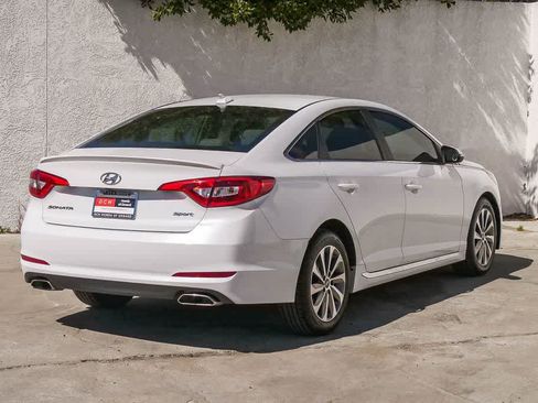 Used 2015 Hyundai Sonata Sport image 6