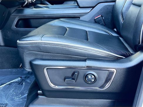 Used 2024 RAM 1500 Limited image 20