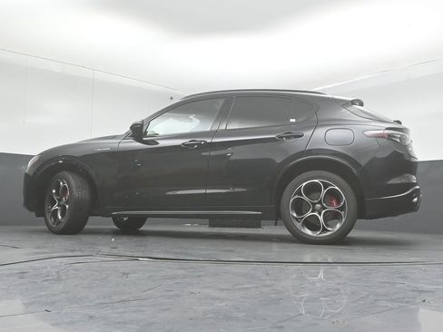 New 2025 Alfa Romeo Stelvio Sprint w/ Veloce Package AWD/4WD image 39