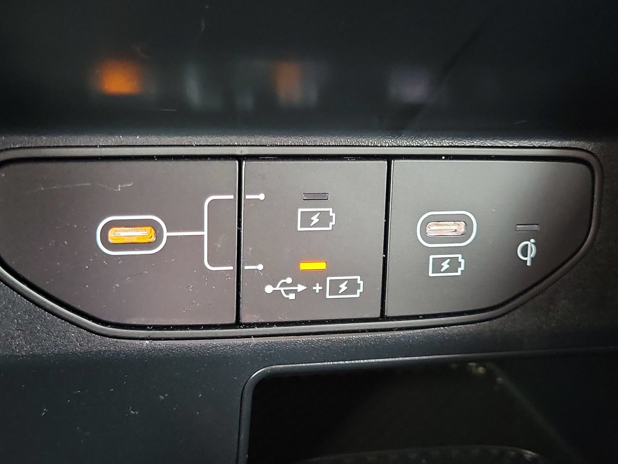 Certified 2024 Kia Sorento SX Prestige AWD/4WD image 22