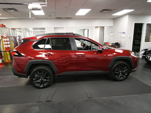 Used 2024 Toyota RAV4 Adventure AWD/4WD image 9