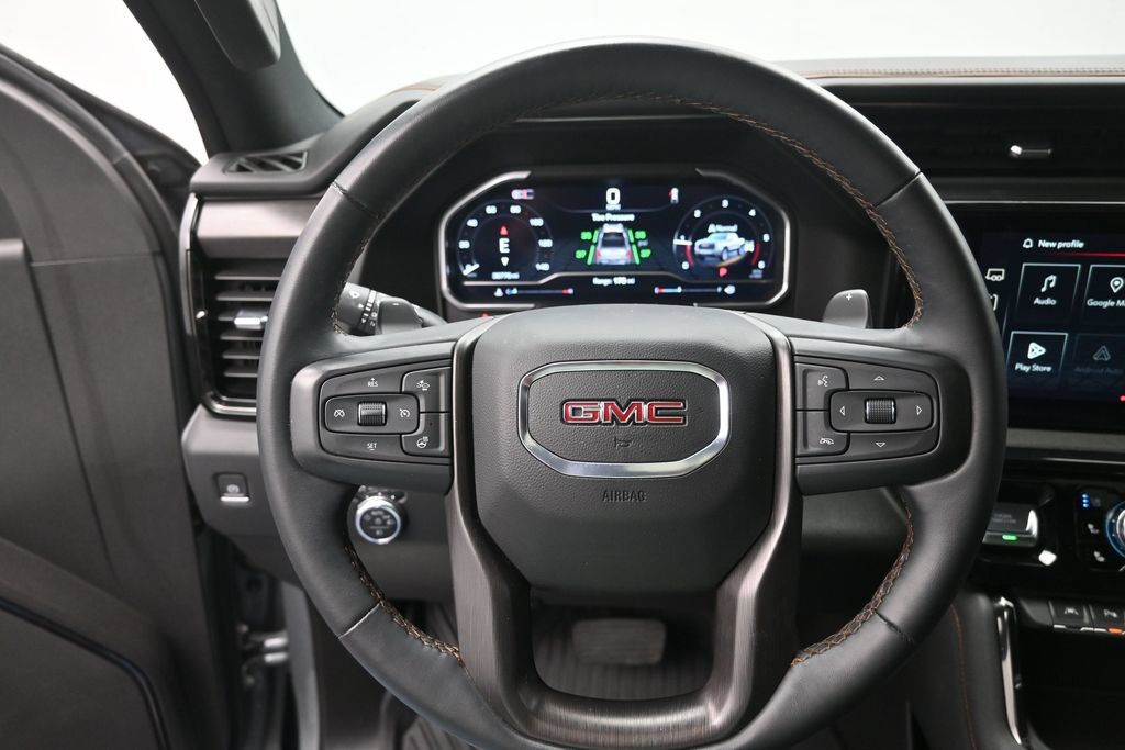 Used 2024 GMC Sierra 1500 AT4 w/ Technology Package AWD/4WD image 6