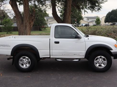 Used 2003 Toyota Tacoma 4x4 Regular Cab image 3