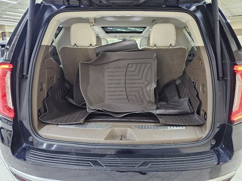 Used 2022 GMC Yukon Denali image 13
