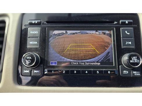 Used 2022 Honda HR-V LX image 24