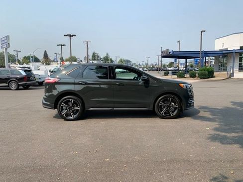 Used 2022 Ford Edge ST AWD/4WD image 8
