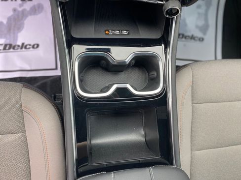 New 2026 Chevrolet Traverse LT w/ Driver Confidence Package FWD image 23