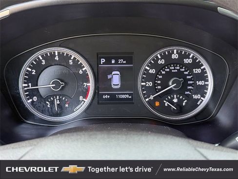 Used 2019 Hyundai Santa Fe SE image 17